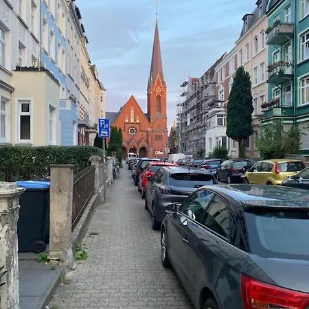 Doppelzimmer Mit Terrasse In Privatem Zuhause ホームステイ