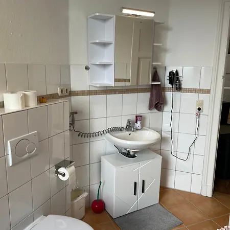 Doppelzimmer Mit Terrasse In Privatem Zuhause *